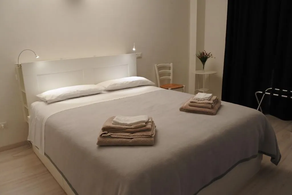 Tiburtina Suites, Roma Włochy
