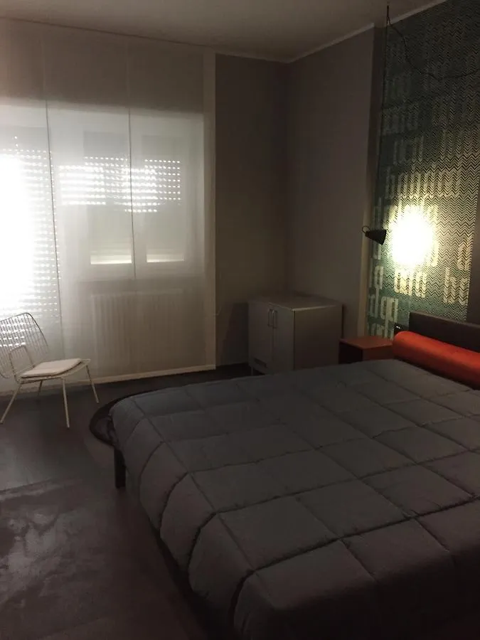 Tiburtina Suites, Roma Pensjonat