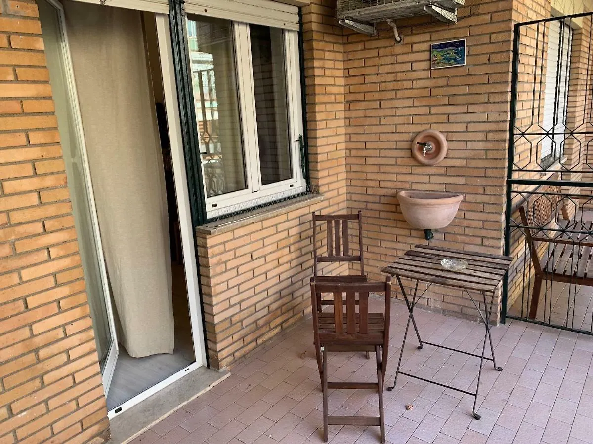 Tiburtina Suites, Roma Pensjonat Rzym